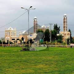 7 marla plot available for sale in Wapda Colony