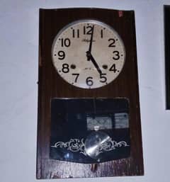 untique wall clock made in Japan 1980