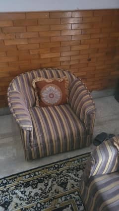 Sofa set
