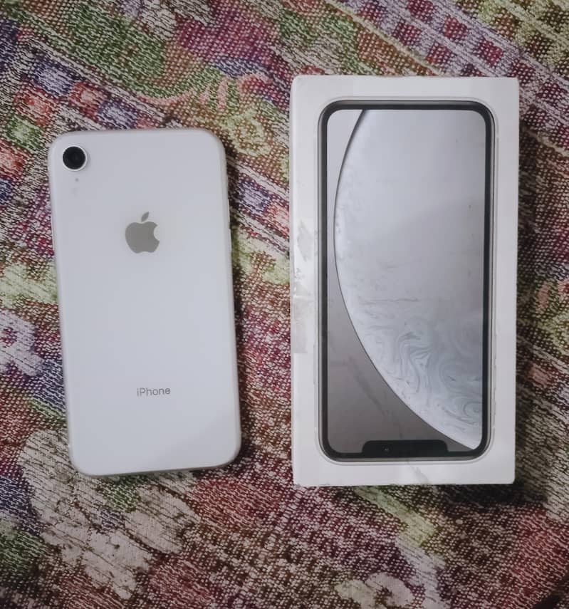 Iphone XR Non PTA Factory Unlock with Box 2