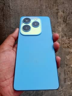 Infinix Hot 40i