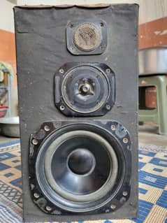 Kenwood speakers  pair 8 inch