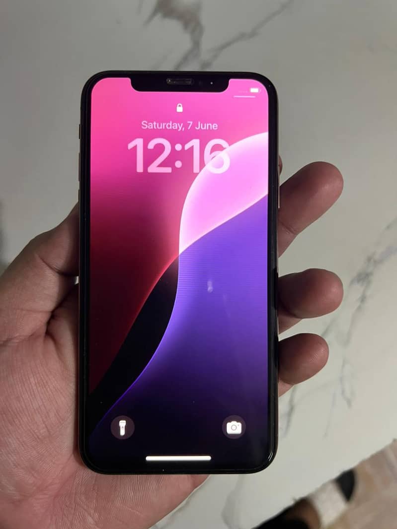 iphone XS factory unlock 4