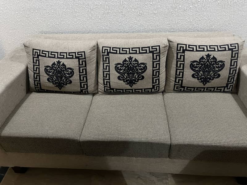Sofa set with table 1