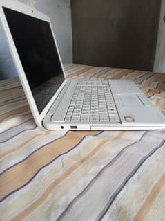 Toshiba laptop 10/8