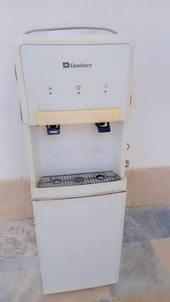 Dispenser for sell