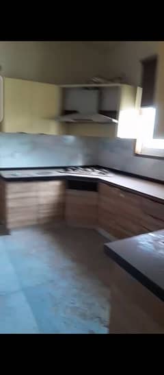 3 bed duplex 300 yds 2nd floor with roof