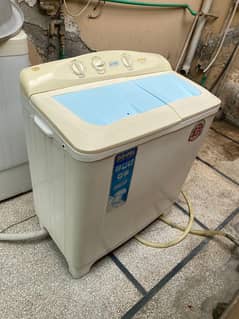 Royal 2in1 washing machine with dryer