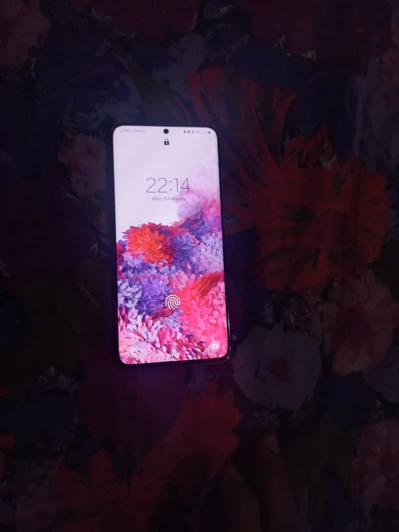 SAMSUNG S20 5G 1