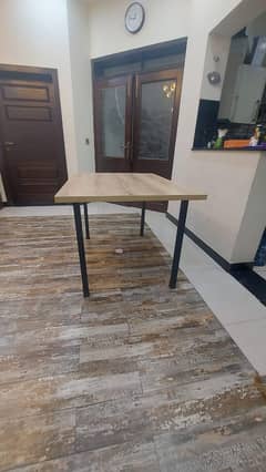 dinning table