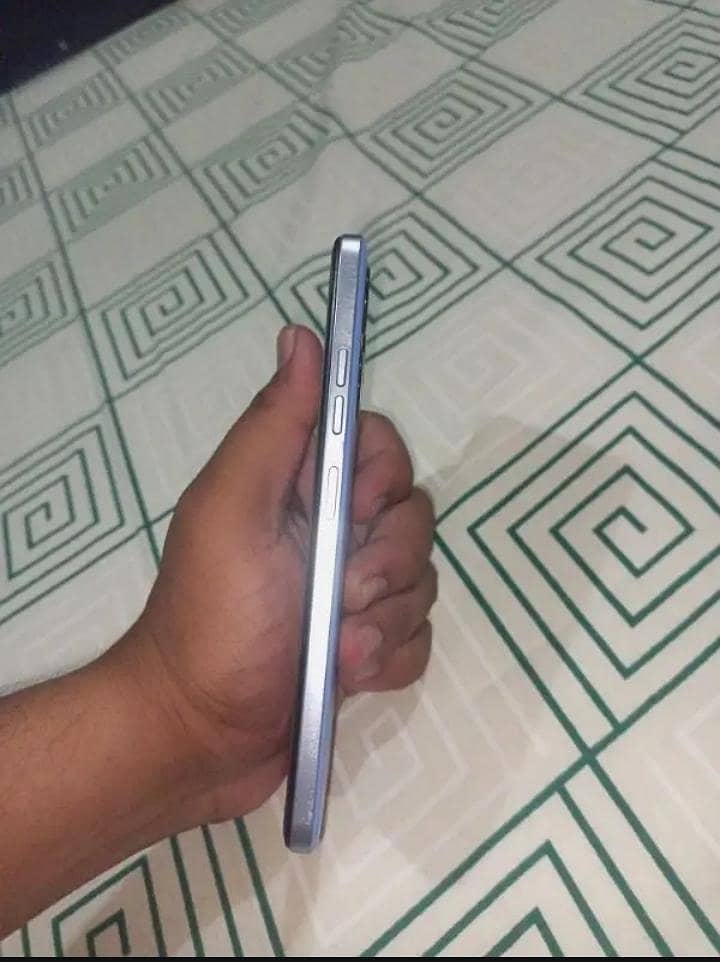Tecno spark10c 8+128 exchange possible 3