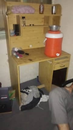 PC table, TV table