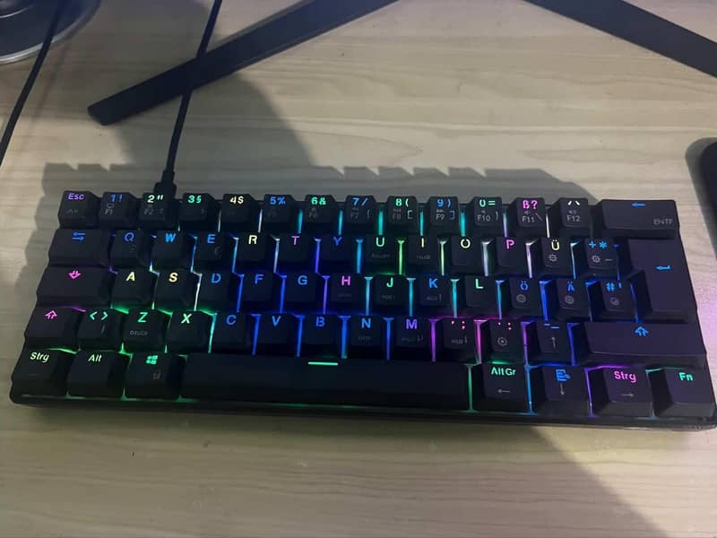 Rk 61 Mechanical Keyboard with swappeble keys 1