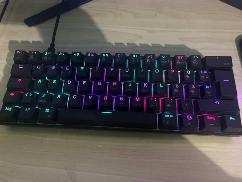 Rk 61 Mechanical Keyboard with swappeble keys 2