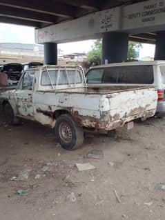 Toyota hilux old model