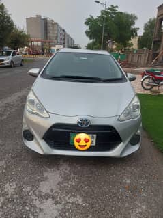 Toyota Aqua S 2015 /2018 brand new car