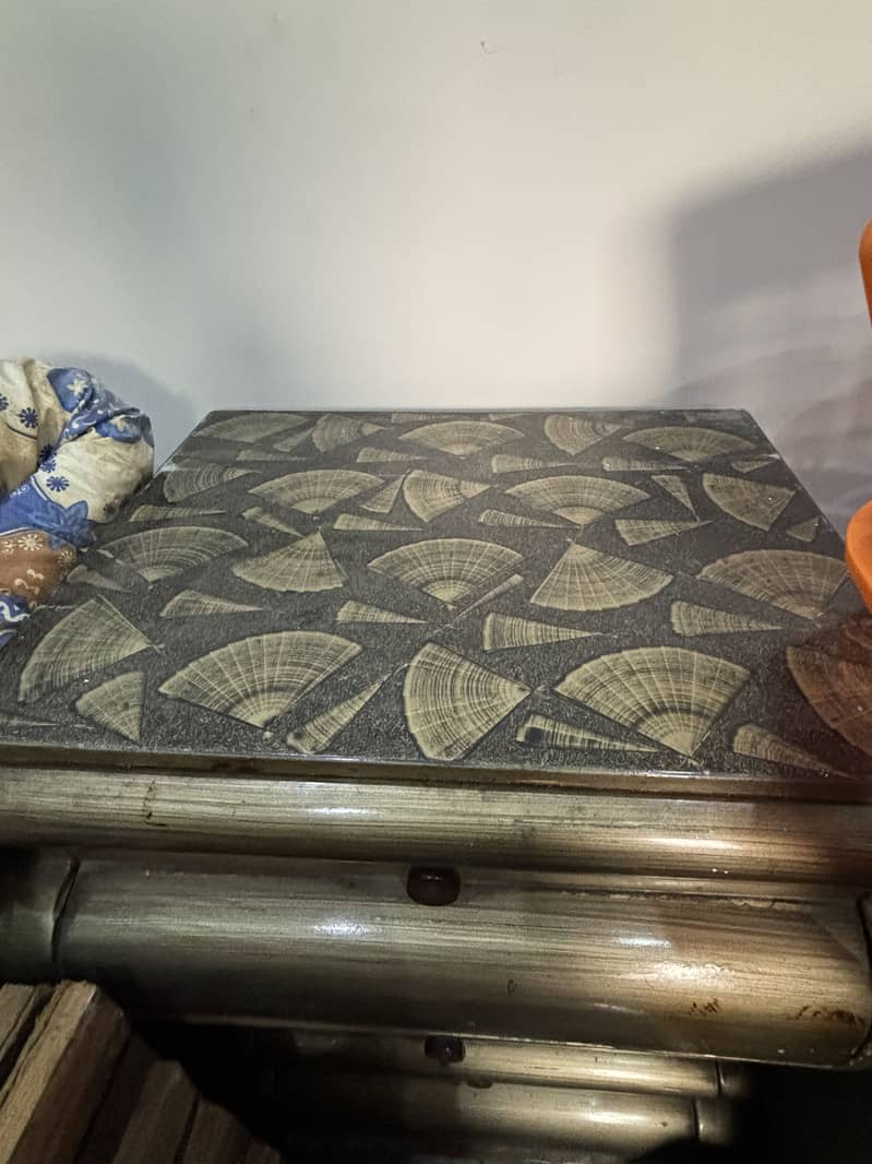 King size used bed with 2 side tables, dressing table, spring mat 4