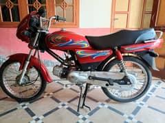 United 100 09/10 Condition for sale. Use nai ki q k new le li thi.