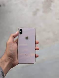 xs max