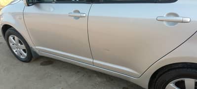 Suzuki Swift DLX 1.3