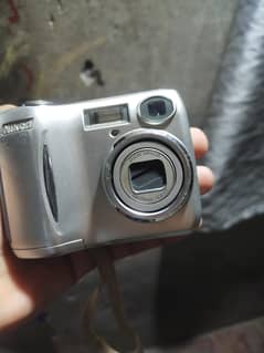 nikon