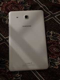 Samsung Tab E