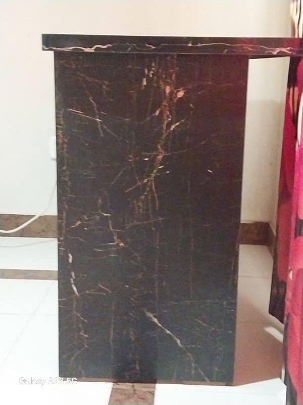computer table 2