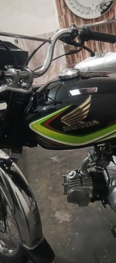 Honda 70 2019 Model TOTAL jeniene