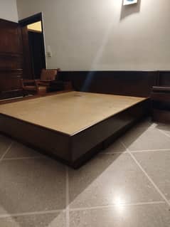 Queen Size Bedroom Set
