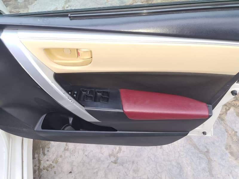 ALL READY BANK LEASE TOYOTA COROLLA GLI 1.3 AUTO 2018 MODEL 12