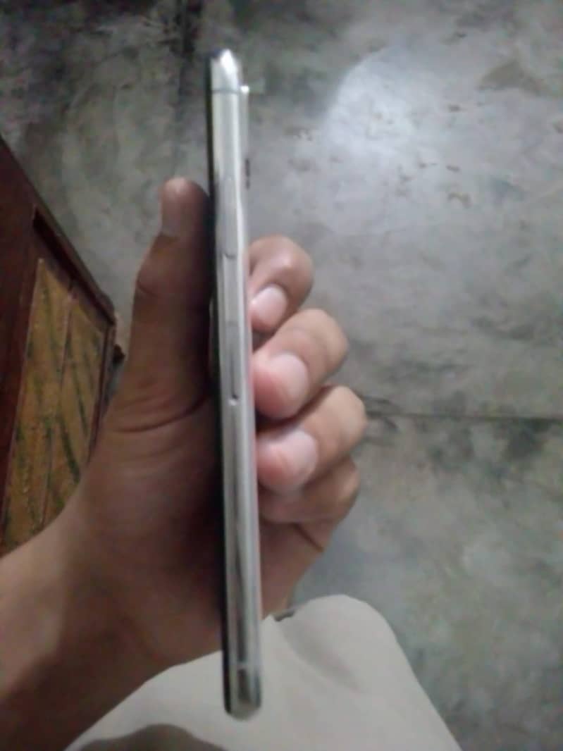 Iphone x non pta but sim working 4