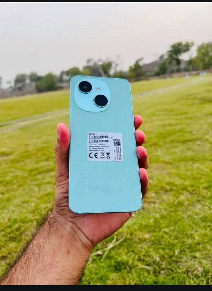 Tecno spark go 1 in warranty 4+4 64 only box 1