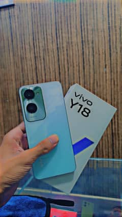 vivo y18 4/128