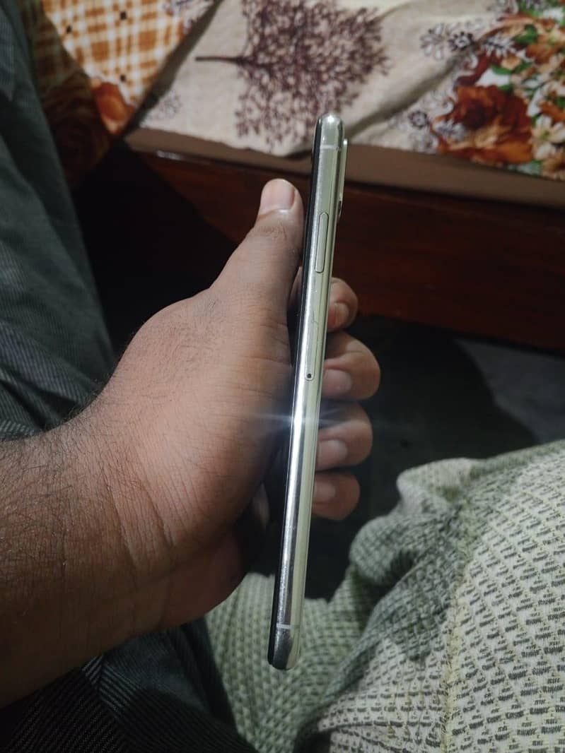 Iphone xs max non pta factory unlock 3