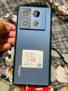 infinix note 40pro. 12,,256