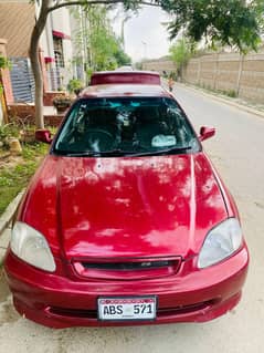 Honda civic 1998 VTI  mint condition