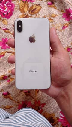 iphone X 256 GB PTA Approved white colour battery health 100%