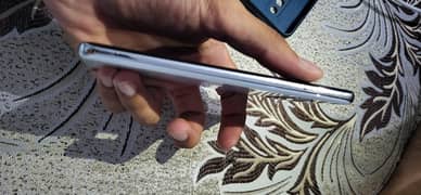 Samsung Galaxy S10