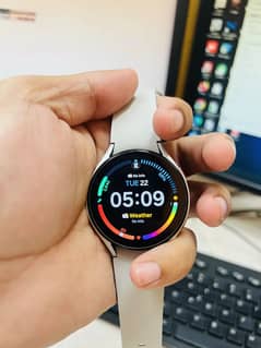 Samsung Galaxy watch 4