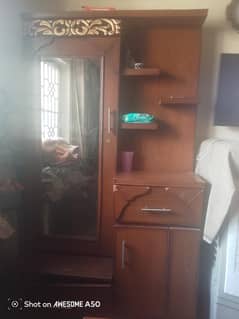 dressing table