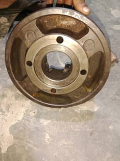 4 jaw Universal Lathe Chuck.