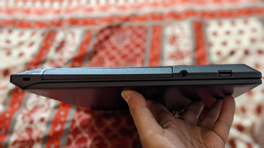 10th generation core i3 processor 256GB SSD 4GB RAM DDR4 2