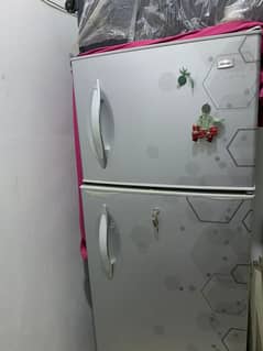 Haier Refrigerator HRF-322