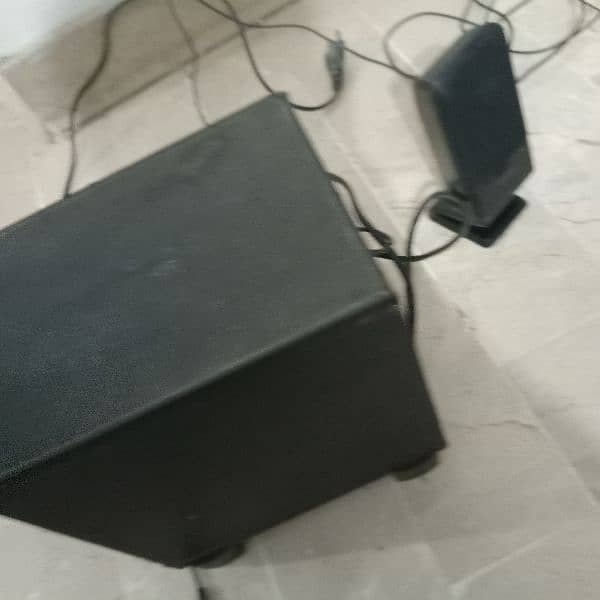 Edifire 2.1 m1350 8