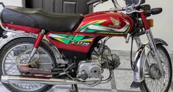 total bike original parts py hai koi chez change nahi hai