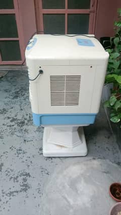 WATER COOLER FOR SALE