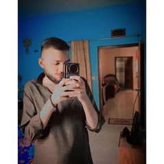 asssalam o alikum read description mujai job ki need ha