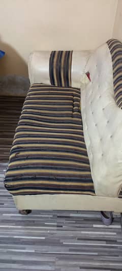 7 SEATER SOFA with COVER NEAR AIRPORT WIRELESS GATE SHAHRAH E FAISAL