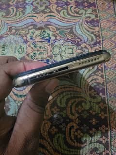 I phone 11 pro max 256 duel physical approved