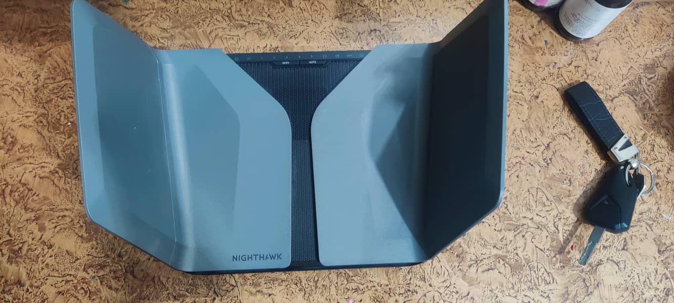 WiFi Router NETGEAR NIGHTHAWK AX8 8-Stream AX 5700 0